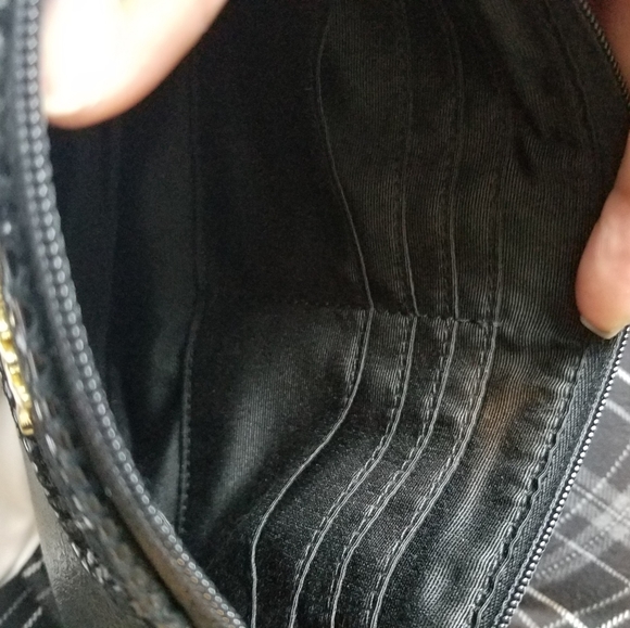 Vintage Coach Black Leather Wristlet - Zippered - Clutch Purse - Cursive Logo - Picture 3 of 7